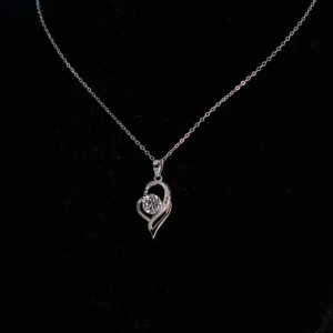 Twisted Heart, Moissanite diamond Pendant - Image 1