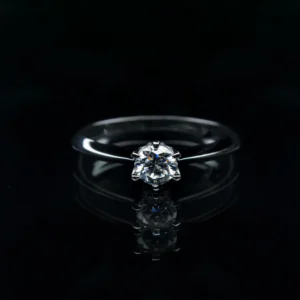 Solitaire Small, Moissanite Diamond Ring - Image 1