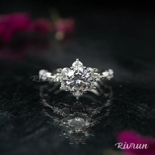 Star Girl, Moissanite Diamond Ring - MSJ032