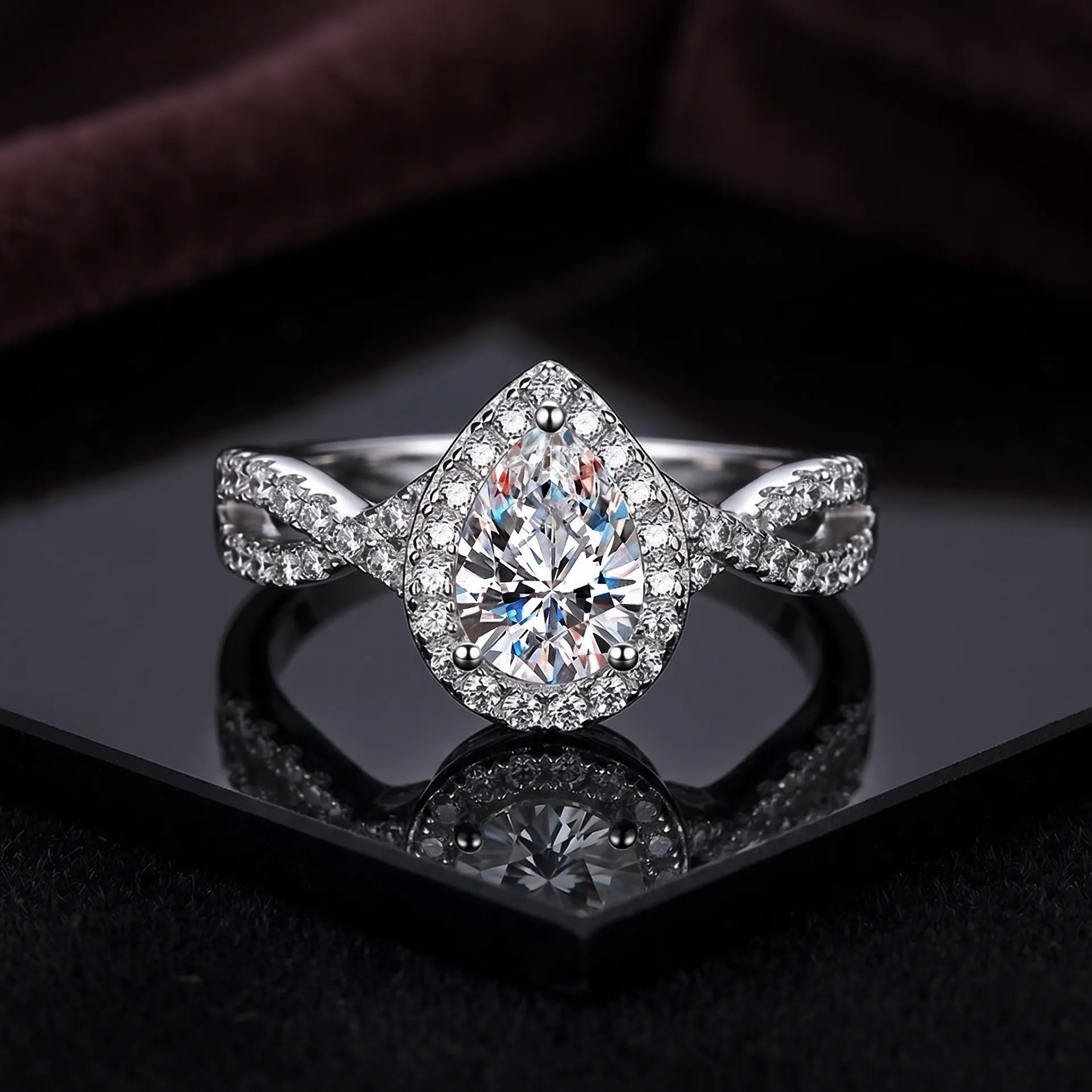 Luxury Pear, Moissanite diamond Rings - Image 1