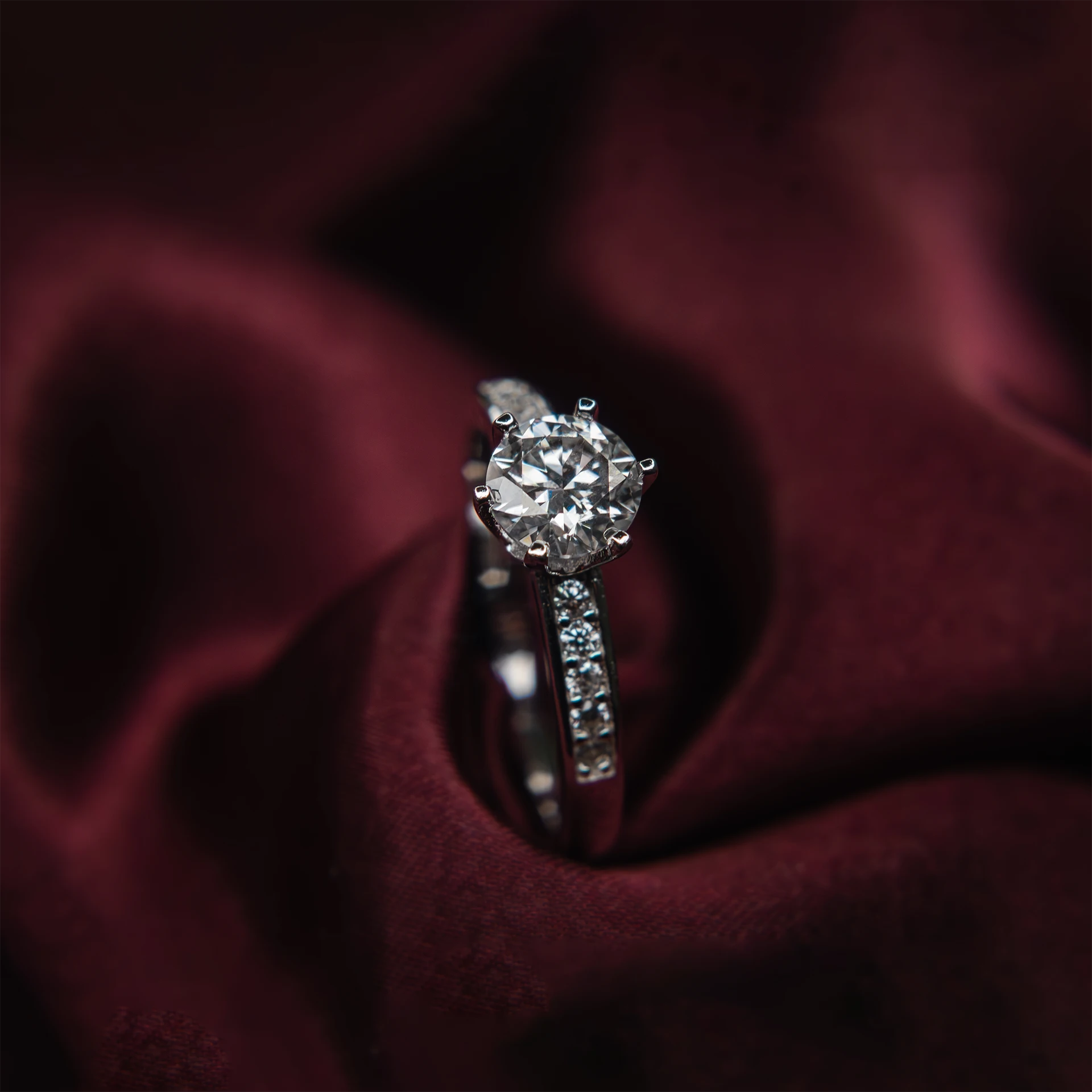 Side Accent Solitaire Diamond Ring, Moissanite diamond Ring - PTJ017