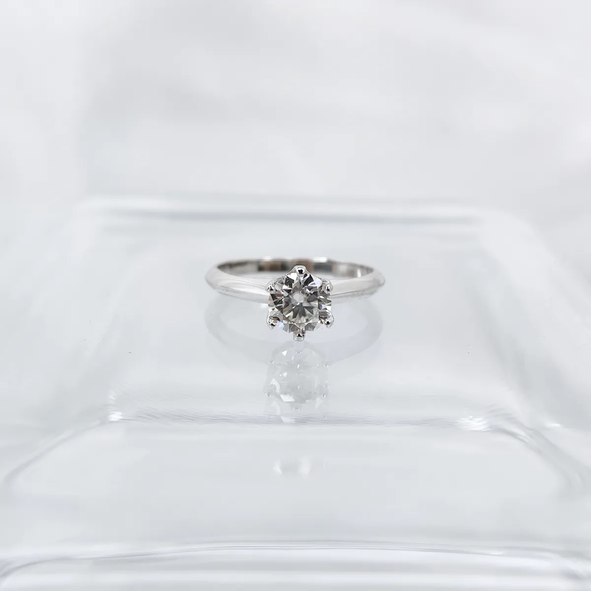 Four claws Solitaire, Moissanite diamond Rings - ISU050