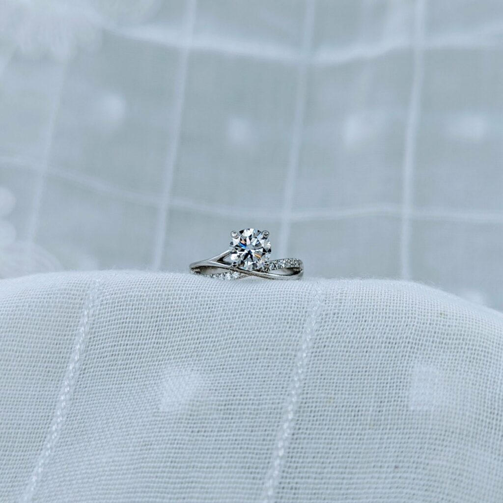 WaveX, Moissanite diamond Rings