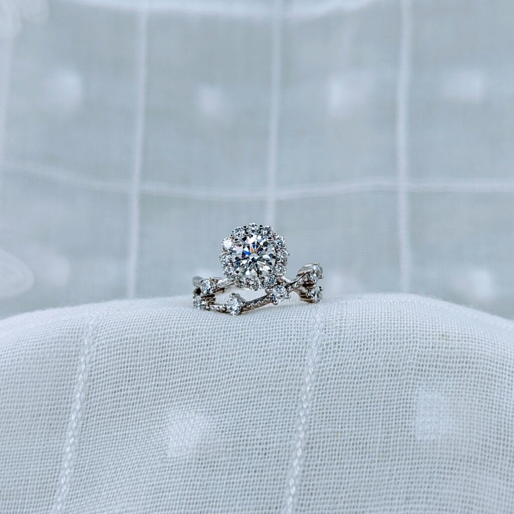 Wild Flowers, Moissanite diamond Rings