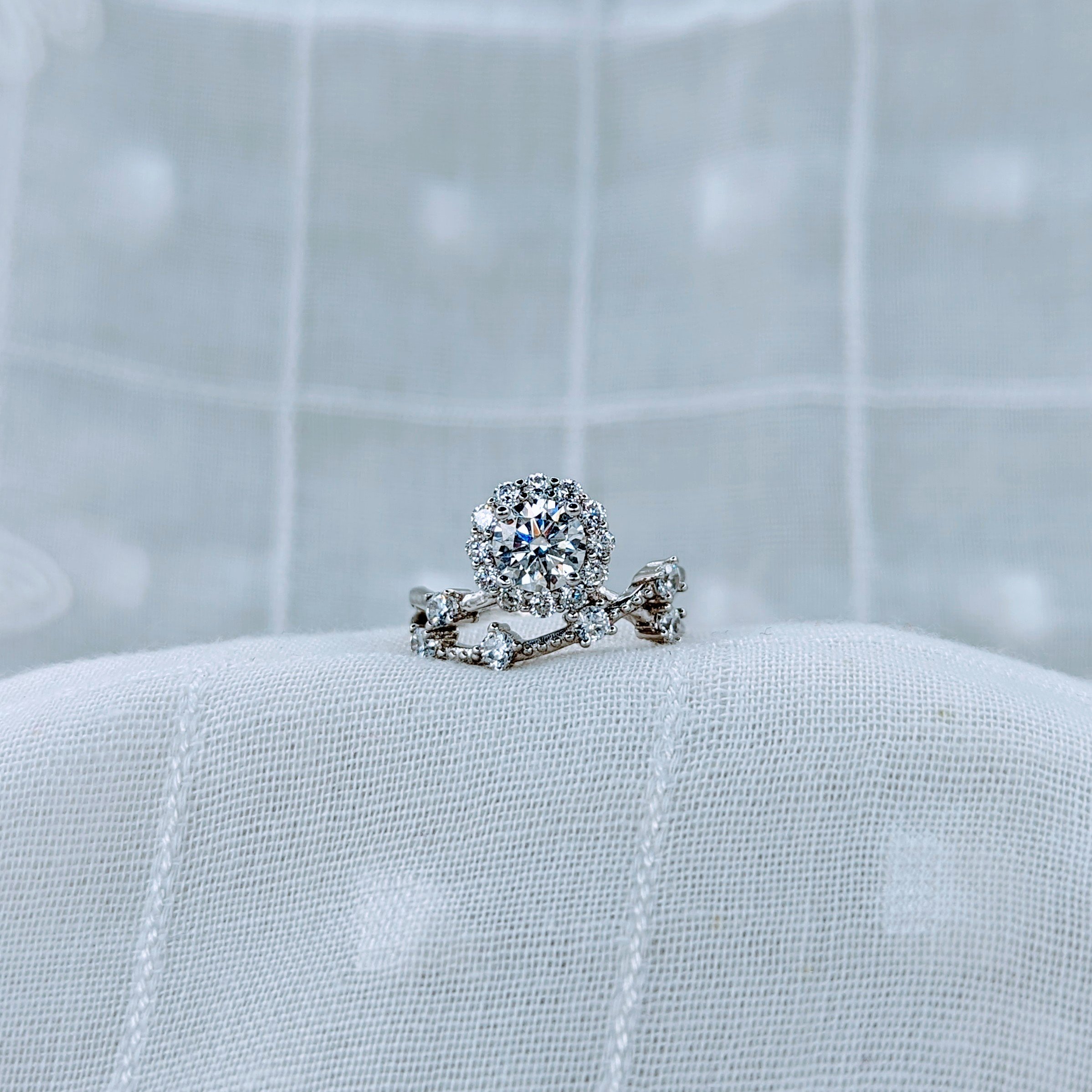 Wild Flowers, Moissanite diamond Rings - MSJ057