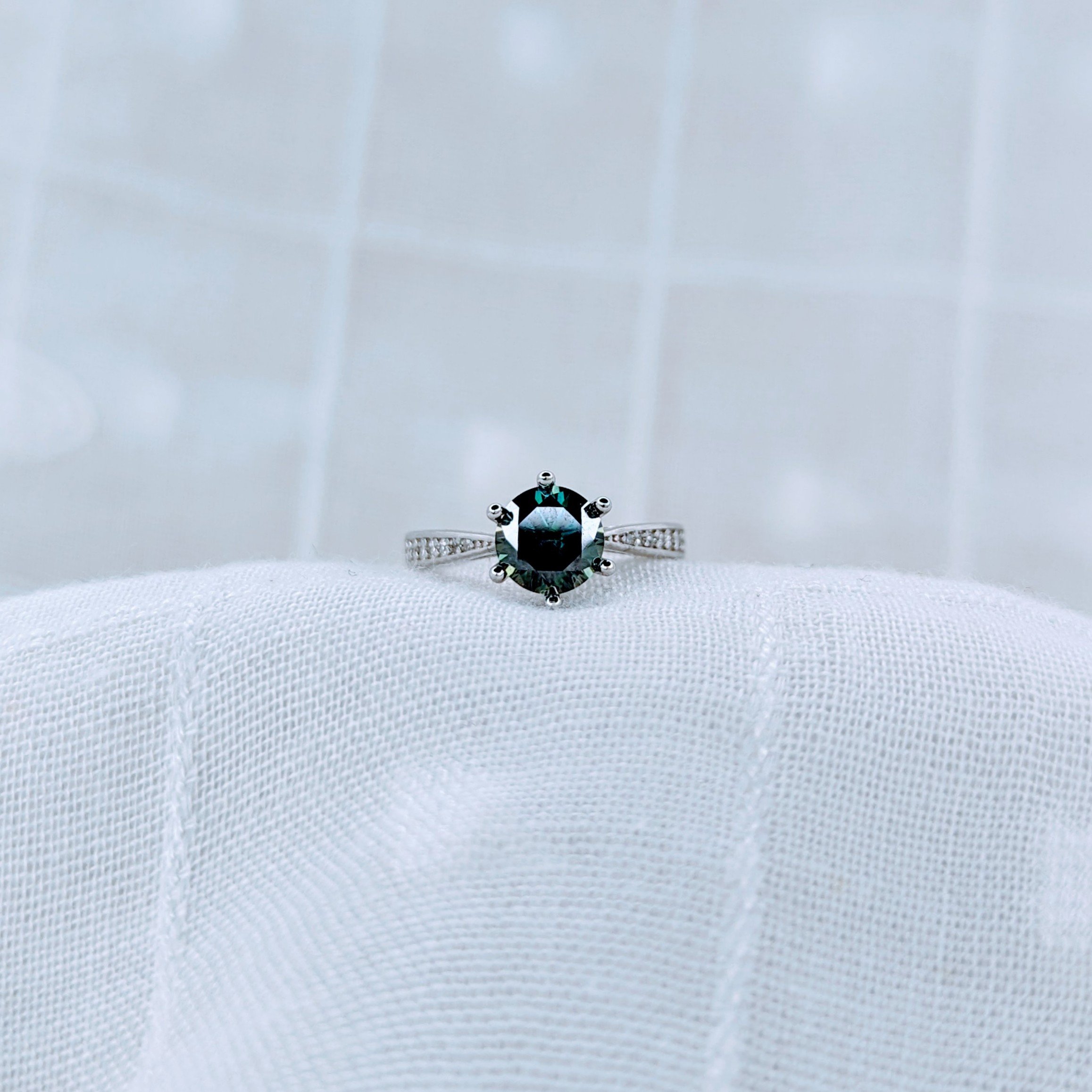 Twist Aura Green, Moissanite diamond Rings - MSJ012G
