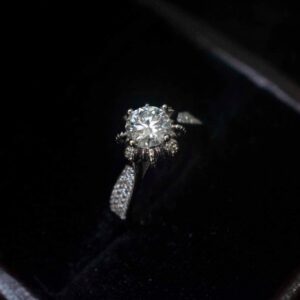 Crown Guzrat, Moissanite diamond Rings - Image 3