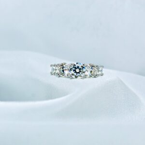 Five Star Light, Moissanite Diamond Ring - Image 4