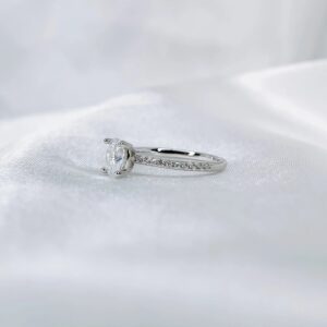 Oval Shape, Moissanite diamond Rings - Image 2
