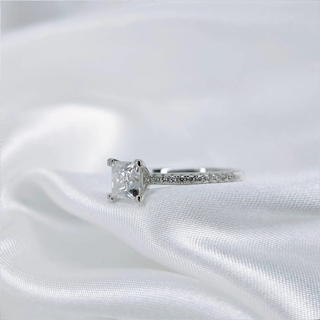 Princess Cut, Moissanite diamond Rings