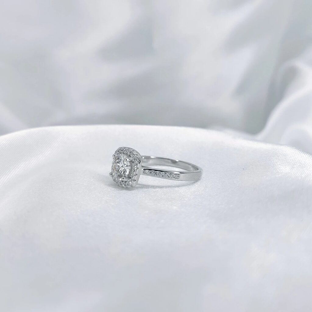 Luxury Square, Moissanite diamond Rings