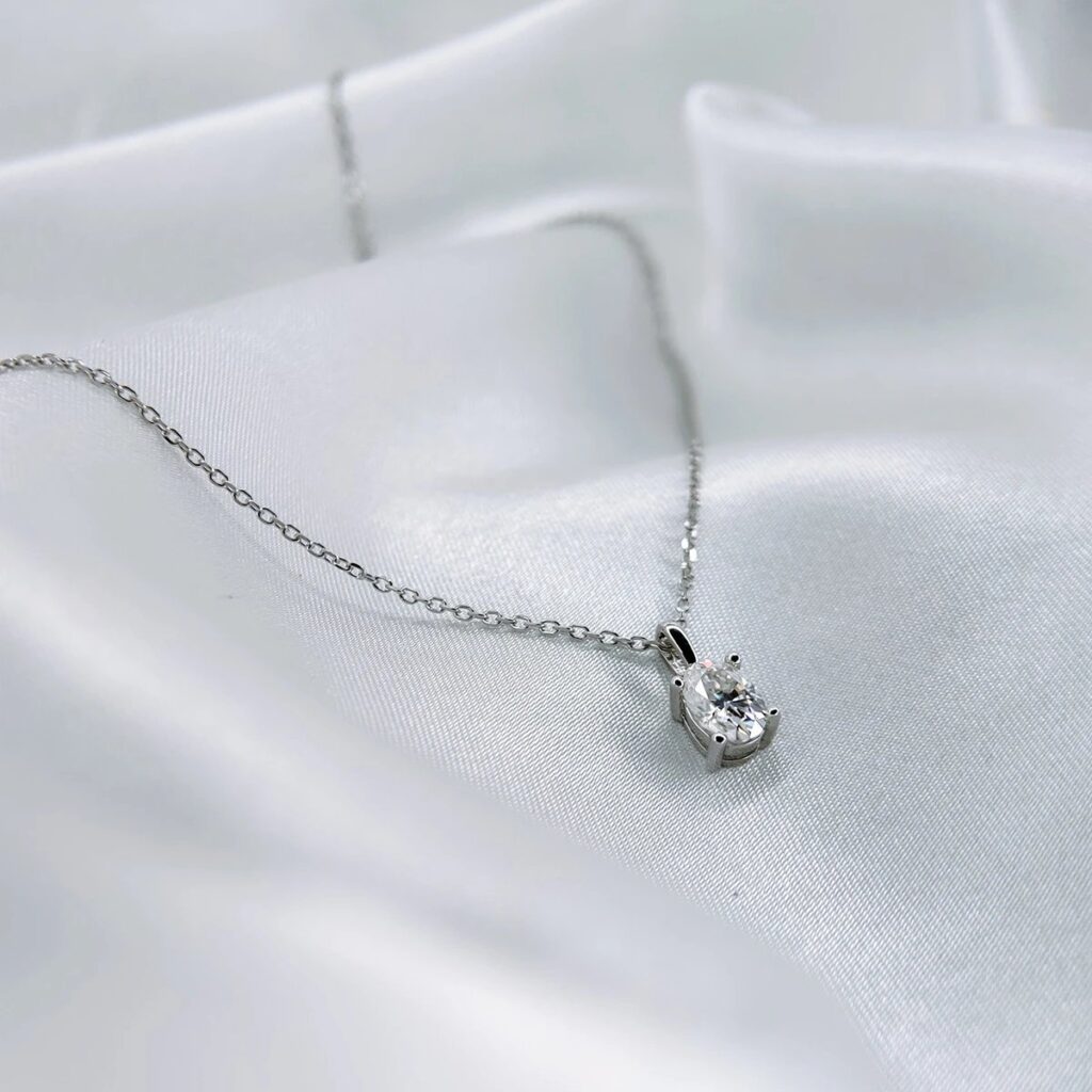 Oval Shape, Moissanite diamond Pendant