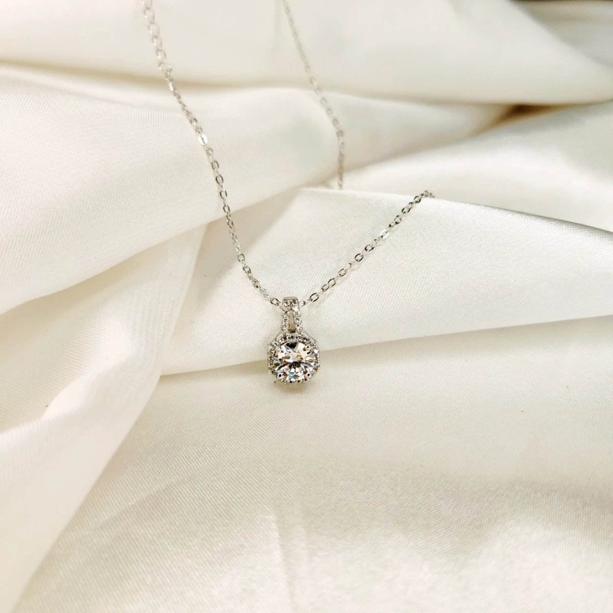 Square Bag, Moissanite diamond Pendant- MSX004