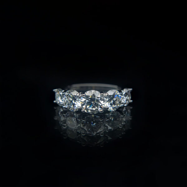 Five Star Light, Moissanite Diamond Ring - MSJ061