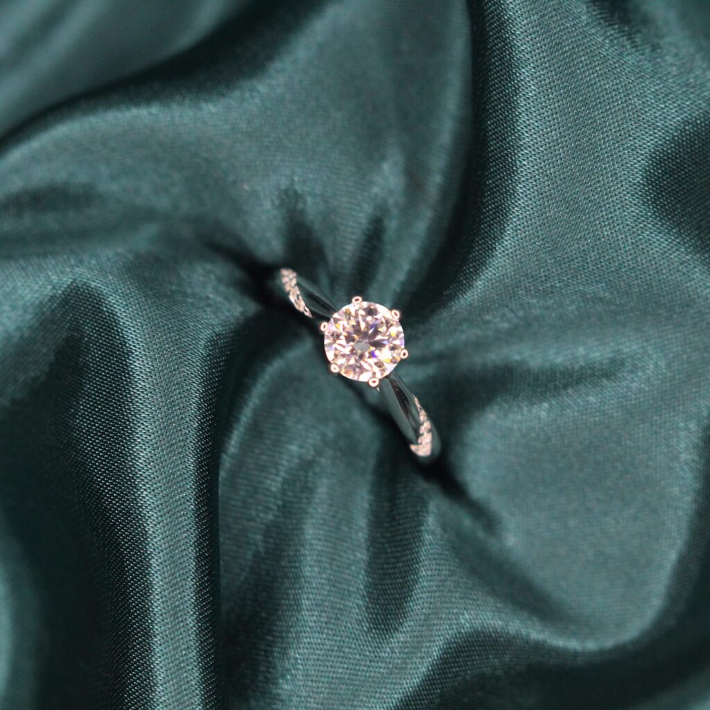 1ct Psychic Model, Moissanite Diamond Ring