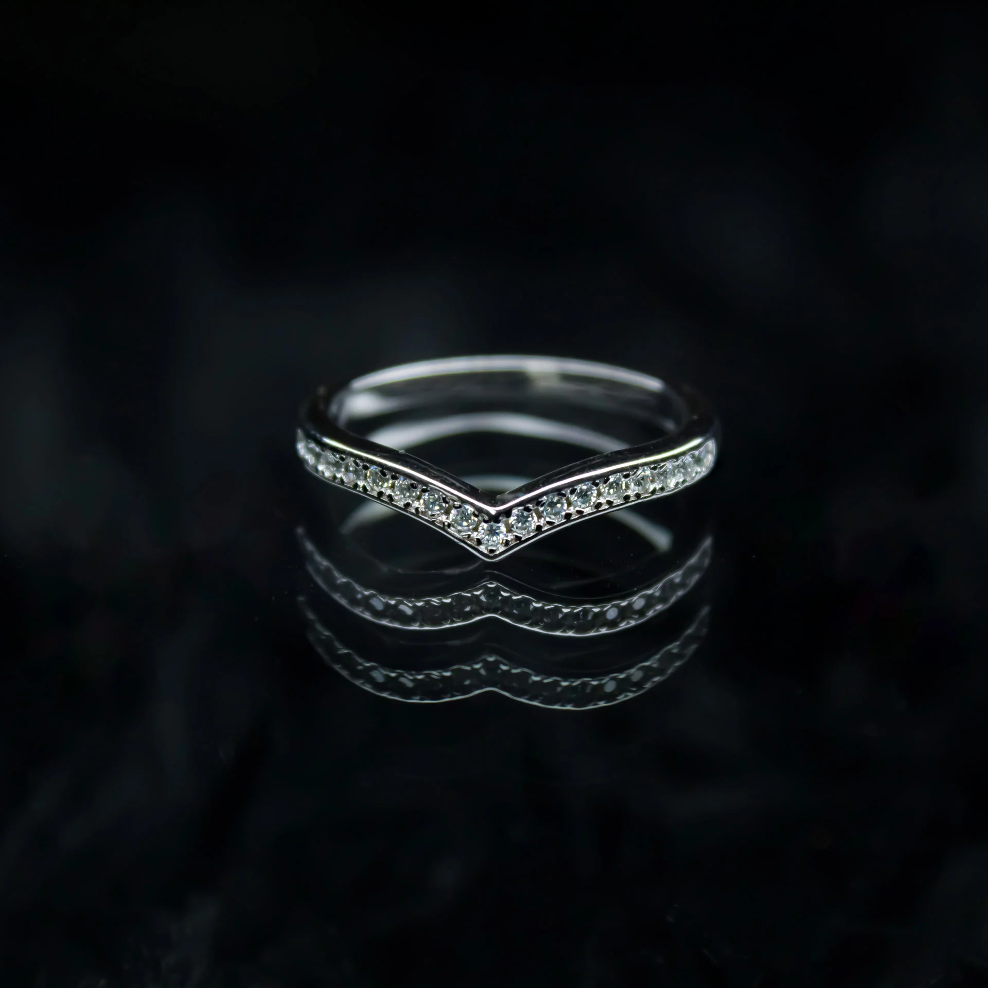 V Shaped Half Eternity Moissanite diamond Rings - XJZ048A