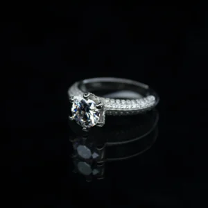 Queen's Ring, Moissanite diamond Rings - Image 4