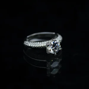 Queen's Ring, Moissanite diamond Rings - Image 3