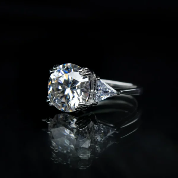 5ct Triangle accent Solitaire, Moissanite Diamond Ring - VIZR010 - Image 3