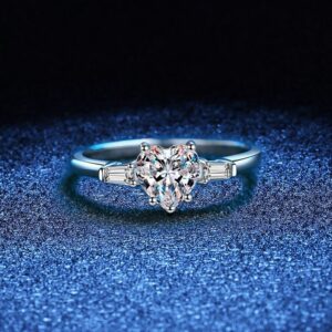 Majestic Heart, Moissanite diamond Rings